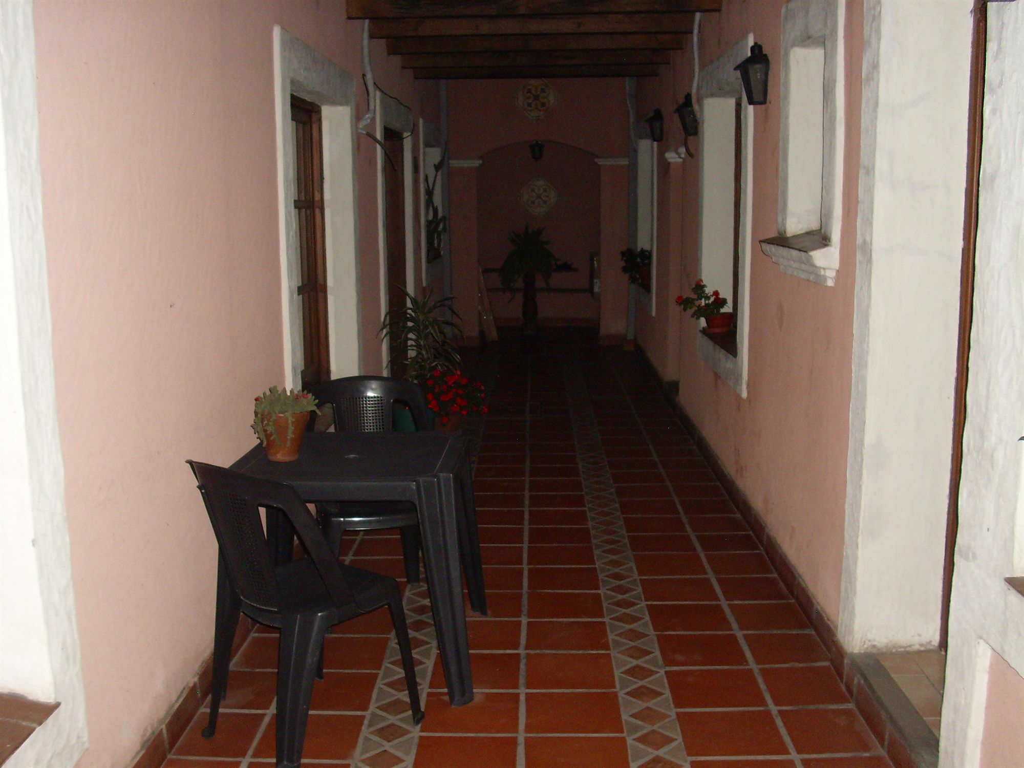 Hostal Terrazas Del San Bernardo Salta Exterior photo